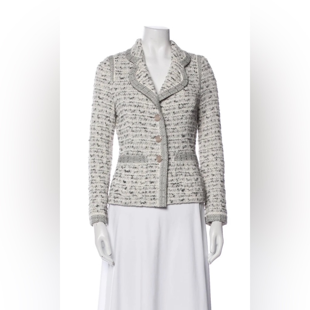 St. John Couture Oyster Gray Wool Boucle Blazer